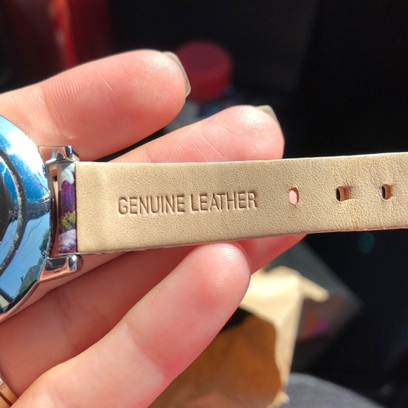 SOLD! - Picture 3 of 3